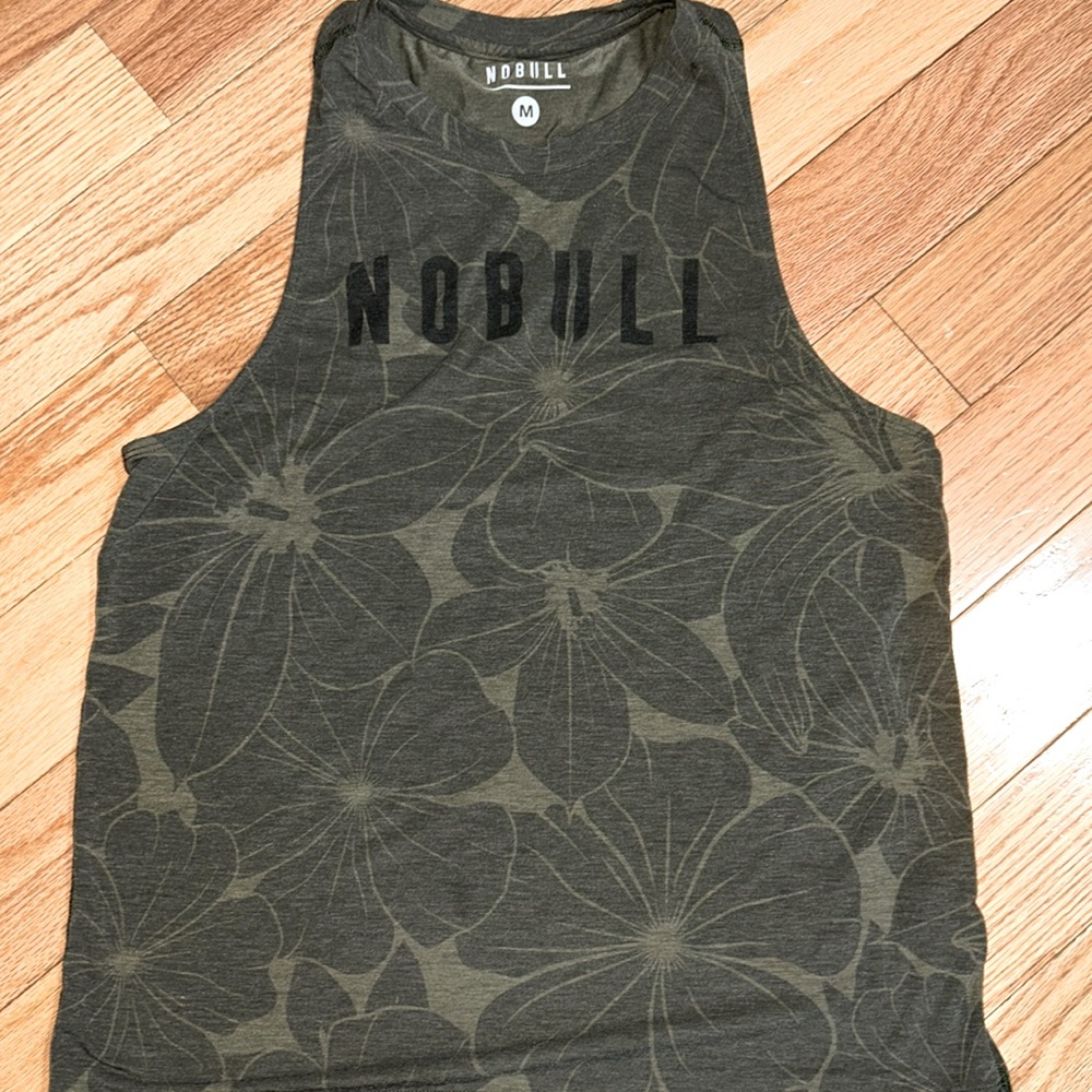 NOBULL full length tank size M excellent condition!